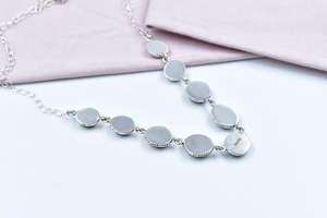 สร้อยคอชุบโรเดียมทำด้วยมือสีฟ้าครามดอกรักเร่ทำจากเงินแท้พร้อมโซ่ขนาด18นิ้วปรับได้ของขวัญที่ไม่ซ้ำกันสำหรับเธอ - Product Image 3