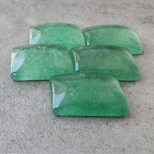 AAA + Calidad Natural Verde Fresa Cuarzo Rectángulo Cabujón Piedras preciosas sueltas Parte posterior plana Calibrado Venta al por mayor Piedras preciosas Todo - Product Image 2
