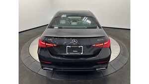 Coche usado de segunda mano con certificación LHD/RHD Más cedes-Be NZ C 300 4MATIC 2025 AWD - Product Image 4