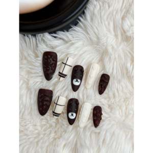 Cocoa Bear Press on Nail, design mignon pour les passionnés de nail art - Product Image 2
