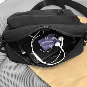 Último diseño, la mejor calidad, Unisex, duradero, bandolera para estudiantes, impermeable, diseño cruzado, suministro directo para unisex - Product Image 6