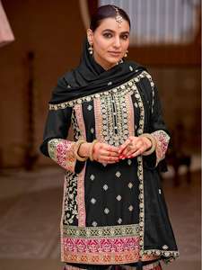 Traje Sharara de Seda Chinon con Bordado y Diseño Exclusivo, Suministro Directo de Fábrica a Precio Accesible - Product Image 3