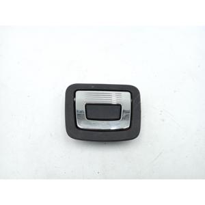 Tappetino Vano Bagagli con Maniglia per MERCEDES Classe C Berlina W204 (07>) A2046800084 - Product Image 1