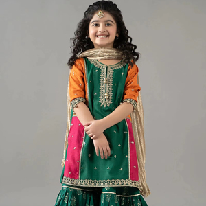 Tenue formelle élégante pour filles pakistanaises avec Kurti brodé et Lehenga pour les célébrations culturelles et les tenues de soirée - Product Image 1
