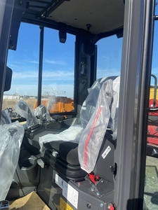 Excavadora de cadenas E42D 2025 con alta potencia de excavación - Product Image 2