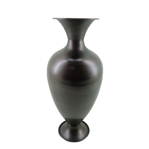 Hot Selling Metal Flower Vase Bronze Pot For Living room And <b>Table</b> <b>Top</b> Handmade <b>decor</b> Customize in Bulk - Product Image 3
