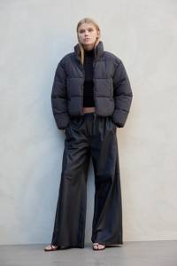 Manufacturer Direct <b>Lightweight</b> Puffer Outdoor <b>Jacket</b> <b>Man</b> High Quality Best Selling Custom Fabric <b>Lightweight</b> Puffer <b>Jackets</b> - Product Image 5