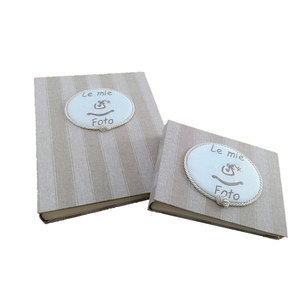 Album Fotografico Quadrato in Lino Autoadesivo per Regalo di Nozze - Product Image 1