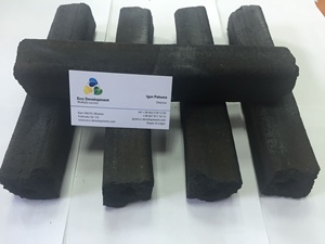 Proveedor e importador de briquetas de carbón activado de madera dura para barbacoa, Pini Kay, empresa comercial mayorista de exportación, alto valor calorífico, bajo costo. - Product Image 3