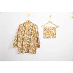 Ensemble de pyjama en coton floral de luxe et élégant, imprimé à la main, vêtements de nuit pour femmes, ensembles de vêtements de nuit confortables pour femmes - Product Image 1