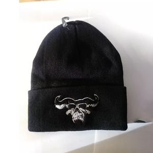 หมวกบีนนี่ถักสำหรับฤดูหนาวหมวกทรงกะโหลกพิมพ์ลายแบบไม่ซึมสี - Product Image 2