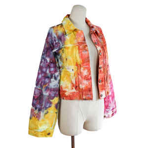 Nouveautés Veste en jean tie-dye arc-en-ciel élégante Mode Personnalisée Vintage Imprimé tie-dye intégral Veste en jean de luxe pour femmes - Product Image 3