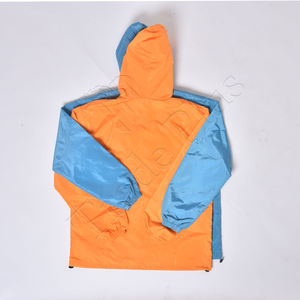 Chubasquero impermeable ligero personalizado unisex con capucha al por mayor cortavientos para senderismo impermeable al aire libre para hombres invierno - Product Image 2