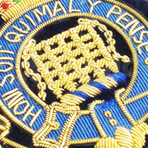 Badges de blazer brodés de haute qualité Taille personnalisable Fabriqué au Pakistan Style en gros avec décoration en dentelle - Product Image 5