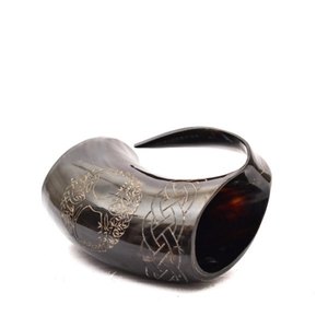 Meilleur mug cornes à boire viking, mug cornes à boire viking avec base en bois, mug cornes à boire à prix de gros - Product Image 3