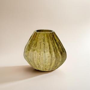 Vase à fleurs en métal aluminium au design minimaliste de la meilleure qualité - Product Image 2