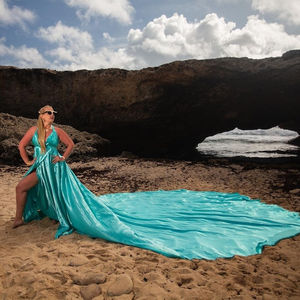 Vestido de satén volador de verano al por mayor, vestidos estampados sexis de alta calidad para mujer, vestido de mujer 2023 sin espalda para mujer - Product Image 1