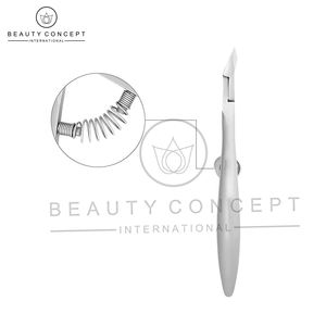 Alicates para Cutículas Pro SMART 30, Cuchillas de 4 mm, Acabado Satinado, Acero Inoxidable, Mecanismo de Resorte Ajustable, Apertura de Mandíbula Ancha, Profesional - Product Image 5