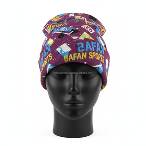 Bonnet pour femme en tissu tricoté doux 250 GSM, imprimé sur toute la surface, multicolore avec patch logo personnalisé, bonnet jacquard - Product Image 6