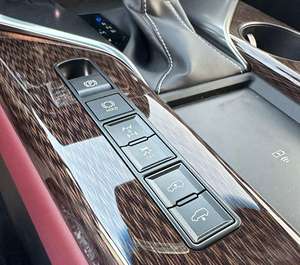 Lexus LX 600 Luxe d'occasion 2024 - Product Image 6