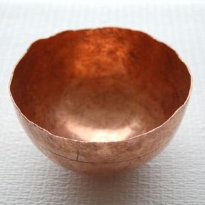 Bols en cuivre de qualité supérieure martelés à la main au design antique pour la cuisine traditionnelle - Product Image 6