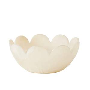 Cuenco decorativo de resina blanca con forma de flores, ideal para regalos de interiores de casas con estilo o presentación de mesa elegante - Product Image 6