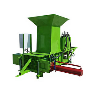 Presse à balles hydraulique 380V 15kW pour foin, paille, herbe, sciure de bois et aliments pour animaux - Product Image 2