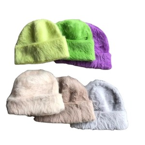 Vente chaude Couleur Unie Personnalisé Acrylique Fuzzy Tricoté Bonnet Laine Lapin Fourrure Pile Cap Chaud Ski Hiver Chapeau Bonnet - Product Image 1