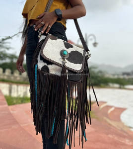 Nouveau Style occidental cheveux sur cacher fourrure cuir perles sac à franges haute qualité Boho femmes cuir Turquoise pierre taille idéale sac à main - Product Image 3