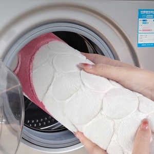 พรมเช็ดเท้าลายรอยเท้าสุนัข 1 ชิ้น ทำจากเมมโมรี่โฟม นุ่มสบาย ไม่ลื่น ซักได้ ทนทาน ซึมซับน้ำได้ดีเยี่ยม ใช้ปูพื้นห้องน้ำ - Product Image 6