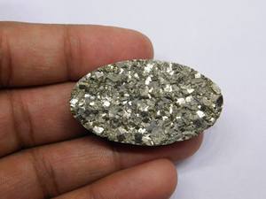 100% ธรรมชาติหายากพบ Pyrite Druzy อัญมณีหลวมสําหรับทําเครื่องประดับคุณภาพสูงธรรมชาติ Pyrite Druzy Cabochons ขายส่ง - Product Image 5