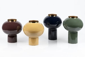 Florero de metal para decoración del hogar que encarna la gracia, el encanto y la belleza arquitectónica, un verdadero espectáculo en la decoración moderna - Product Image 4