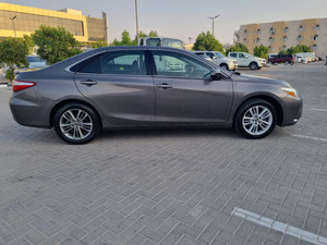 Toyota Camry 2023 coche usado - Product Image 6