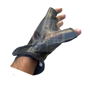 Tiro con arco Guantes de tres dedos Protección de dedos de cuero Equitación Tiro ecuestre Guantes de tiro con arco - Product Image 5