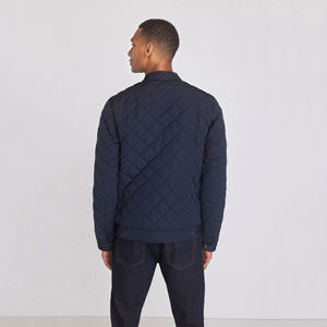 Veste matelassée camouflage légère pour hommes de haute qualité Capuche compressible résistante à l'eau d'hiver directement du fabricant - Product Image 3