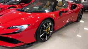รถมือสอง SF90 Spider ปี 2024 สภาพดีเยี่ยม ไมล์น้อย ไม่มีปัญหาเครื่องยนต์ พร้อมขับ - Product Image 2