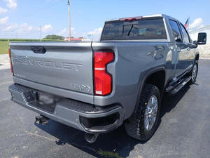 USADO, Silverado 3500HD High Country 2024, Cabina Doble, Diésel, Tracción en las Cuatro Ruedas, Volante a la Izquierda, Interior Oscuro, Asientos de Cuero, ACC - Product Image 6