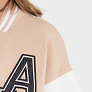 แจ็คเก็ตวาร์ซิตี้ขนแกะคุณภาพสูง ป้องกันรังสียูวี สำหรับผู้ชายและผู้หญิง สไตล์ใหม่ คอตั้ง มีทุกขนาดและสี ขนแกะนุ่ม - Product Image 4