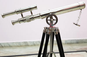 Télescope à double canon vintage en laiton plaqué argent, avec trépied réglable, objet de collection, décoration d'intérieur - Product Image 2
