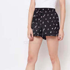 กางเกงขาสั้นชายหาดเอวสูงสำหรับผู้หญิง แห้งเร็ว ระบายอากาศได้ดี เป็นมิตรกับสิ่งแวดล้อม ผ้าฝ้าย 100% สีและขนาดปรับแต่งได้ S-4XL สำหรับว่ายน้ำในฤดูร้อน - Product Image 5