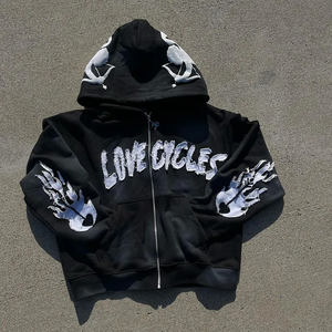 Sweat à capuche noir zippé avec manches flamme, broderie délavée et capuche tête de mort, style streetwear, veste polaire oversize à capuche - Product Image 1