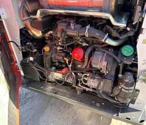 Minicargadora Kubota S770, motor Kubota 4, 8 toneladas, carga nominal, Mini volquete, cargadora frontal, Mini cargadora, nuevo cubo usado - Product Image 4