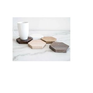 Posavasos de madera de nogal y arce negro Posavasos y alfombrillas de diseño de varios colores - Product Image 5
