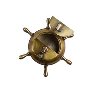 Excellent et attrayant Design laiton polonais or forme de roue cendrier vente chaude et haute qualité nouvelle arrivée disponible ici - Product Image 1