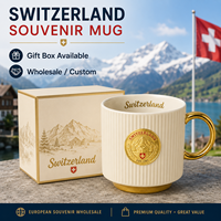 Mug à café en céramique souvenir Suisse, motif drapeau et bâtiment emblématique, avec badge métallique, en porcelaine fine, personnalisable OEM, vente en gros