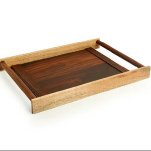 Plateau de service artisanal Woodland Wonders avec poignées cylindriques en mangue et plateau rond en bois de sheesham centre de table de ferme - Product Image 1