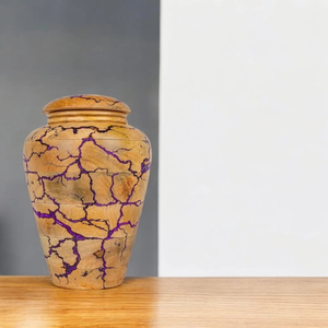 Urne funéraire en bois artisanale veines de foudre violettes gravure gratuite urnes funéraires commémoratives pour cendres humaines - Product Image 3