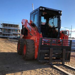 Chargeur utilitaire moderne et bon marché Kubota Skid Steer Loader à vendre - Product Image 3