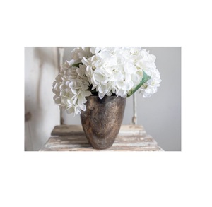 Vase de hibou en fonte d'aluminium de haute qualité avec modèle Vase en métal décoratif pour décor de salon - Product Image 1