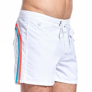 COSTUME BS RB Pantalones Cortos Deportivos de Cintura Baja para Hombre, Diseño de Bloques de Color con Franja Lateral - Product Image 1